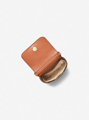 ＪＥＴ　ＳＥＴ　ペブルドレザー　チェーンリンク　スマートフォーンクロスボディ　スモール