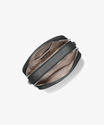ＢＲＹＡＮＴ　ぺブル　レザー　カメラバッグ　ミディアム　３２Ｓ５ＳＹＴＣ５Ｌ