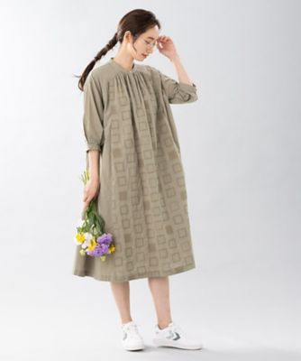 スクエア刺繍ワンピース　プラスサイズ