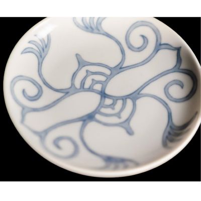 使い込まれた良い雰囲気のアイヌ模様　深皿(ニマ) 民藝　無垢　天然木 使い込まれた良い雰囲気のアイヌ模様 深皿(ニマ) 民藝 無垢 天然木