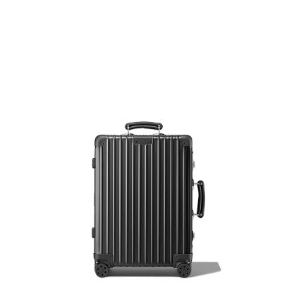 RIMOWA/リモワ Classic Cabin Black Black【三越伊勢丹/公式】