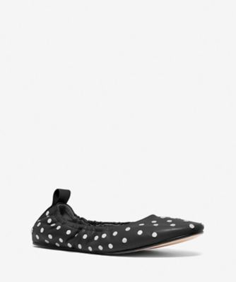 【Chloe】スタッズ付きレザーフラットシューズ AMY スタッズ レザー フラットシューズ 40S5AYFP2L