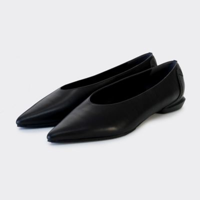フラットシューズ　ＭＭ　ＰＯＩＮＴＥＤ　Ｕ　ＰＵＭＰＳ　４２０２１Ｐ