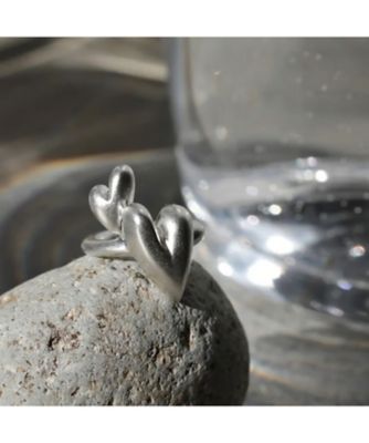＜Soierie (Women) ＞Ｈｅａｒｔ　ｍｏｔｉｆ　ｄｏｕｂｌｅ　ｃｕｆｆ　Ｓｉｌｖｅｒ　９２５　ｐｒｏｄｕｃｔ　４３１－１２１　※シングル