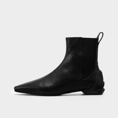 ショートブーツ　ＣＨＩＳＥＬＴＯＥ　ＡＮＫＬＥＢＯＯＴＳ