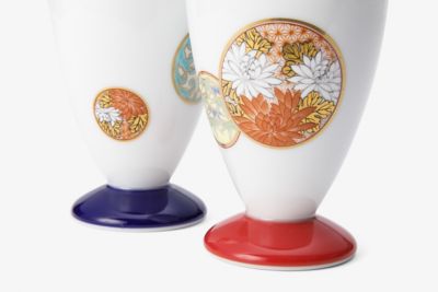 見返り猫　赤絵 ペア2匹セット 寿赤絵 ペアゴブレット | 深川製磁/フカガワセイジ | 三越伊勢丹