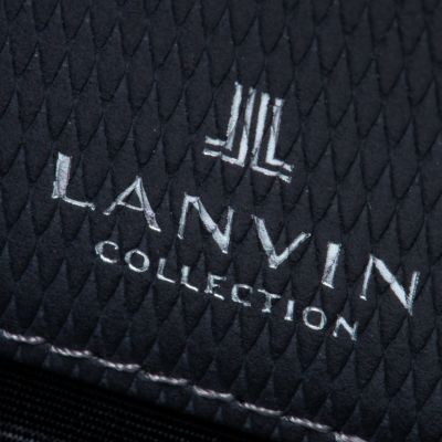 ラウンドファスナー長財布