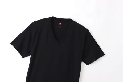 Ｈａｎｅｓ　ＰＲＥＭＩＵＭ　Ｊａｐａｎ　Ｆｉｔ　ＶネックＴシャツ