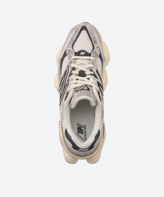 スニーカー　ＮＢ　Ｕ９０６０　ＳＮＡ