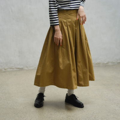 チノプリーツロングスカート | ファッション・服 | 三越伊勢丹 