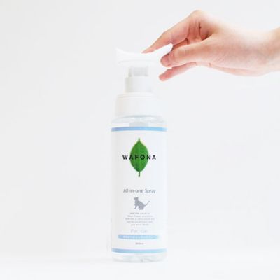 ＷＡＦＯＮＡ　猫用オールインワンスプレー　コットン専用ボトル　３００ｍｌ＋付替え３００ｍｌセット