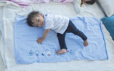 身長が測れるタオル　よこ　バスタオル