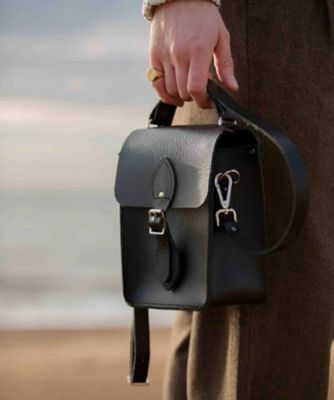 ★Ｔｈｅ　Ｂｉｎｏｃｕｌａｒ　Ｂａｇ－ＢＫ　ＣＧｎ