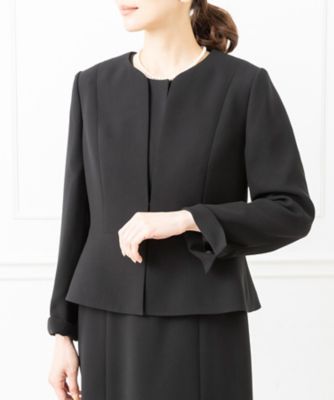 オンライン限定【オールシーズン・喪服・礼服・フォーマル】ノーカラーペプラムジャケット×スーツ風前開きロングワンピース