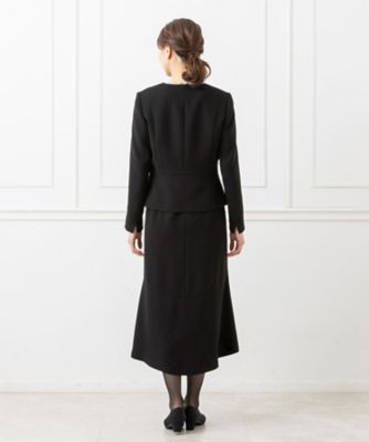 オンライン限定【オールシーズン・喪服・礼服・フォーマル】ノーカラーペプラムジャケット×スーツ風前開きロングワンピース