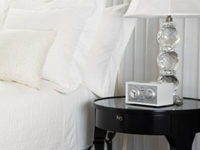 モデルスリービーティー ホワイト／シルバー | Tivoli Audio/チボリ