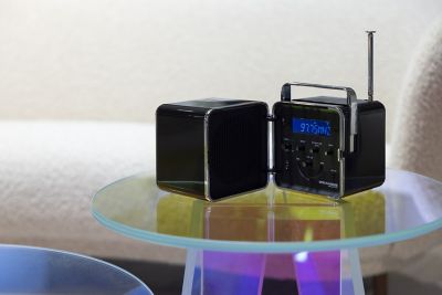 ＢＲＩＯＮＶＥＧＡ　ｒａｄｉｏ．ｃｕｂｏ　Ｂｌａｃｋ　Ｎｉｇｈｔ