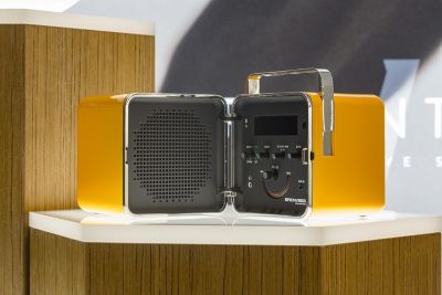 ＢＲＩＯＮＶＥＧＡ　ｒａｄｉｏ．ｃｕｂｏ　Ｙｅｌｌｏｗ　Ｓｕｎ