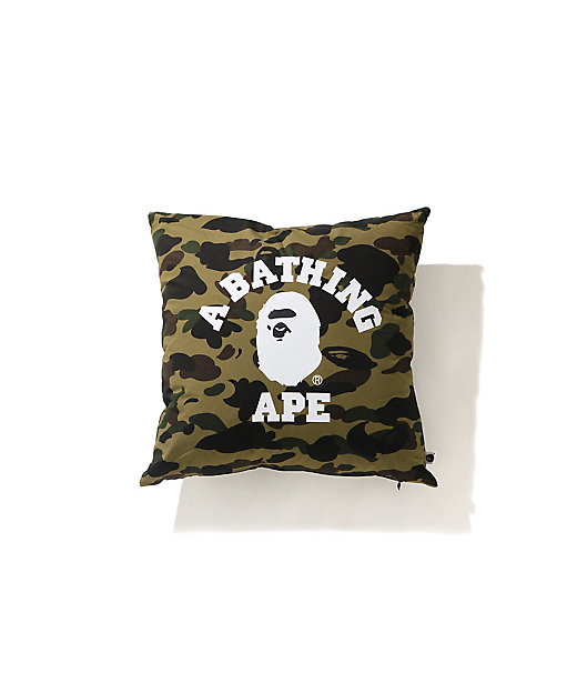  1ST CAMO COLLEGE SQUARE CUSHION M GREEN クッション