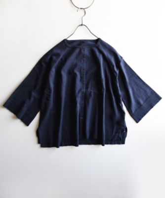 オークカーデ　ロングシーズン活躍するニットカーデ　