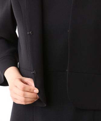 オンライン限定【オールシーズン・喪服・礼服・フォーマル】ノーカラージャケット×フリル衿前開きワンピーススーツ