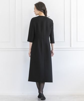 オンライン限定【オールシーズン・喪服・礼服・フォーマル】取り外せる衿とパールブローチ付き　ワンピーススーツ