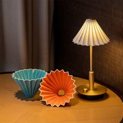 ★【産直】ＯＲＩＧＡＭＩ　ＬＡＭＰ　ＰＯＲＴＡＢＬＥ　オリガミランプ　ポータブル　ブラス／マットピンク