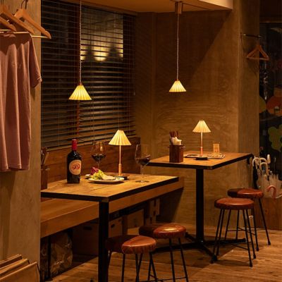 ★【産直】ＯＲＩＧＡＭＩ　ＬＡＭＰ　ＰＯＲＴＡＢＬＥ　オリガミランプ　ポータブル　ブラス／マットピンク