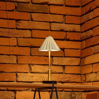 ★【産直】ＯＲＩＧＡＭＩ　ＬＡＭＰ　ＰＯＲＴＡＢＬＥ　オリガミランプ　ポータブル　ブラス／マットピンク