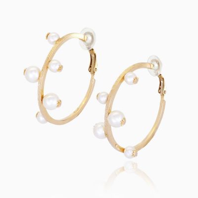 ＜Grosse (Women)＞Ｇｒｏｓｓｅ　×　Ａｈｎ　Ｍｉｋａ　３６０　スタースタッズ　イヤリング