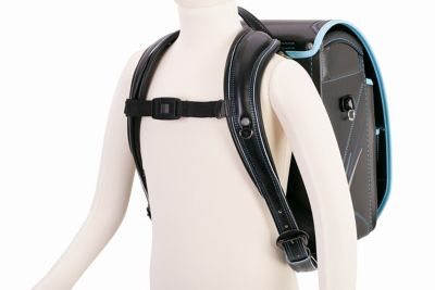 【送料無料】【２０２６年３月中旬以降届】ランドセル　ふわりぃアプラス　名入れあり　ブラック×サックス