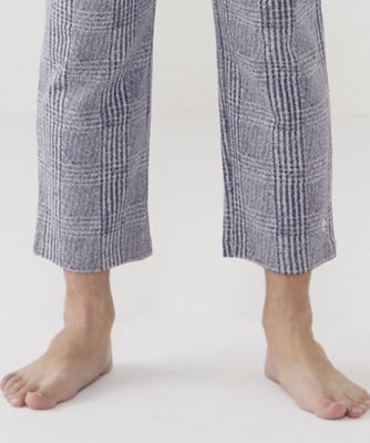 テーパードパンツ　アンクルレッグ　リブ