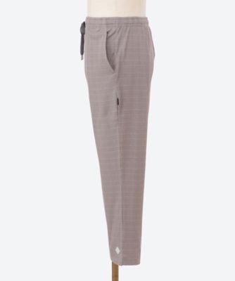 アンクルレッグテーパードパンツ　前閉じ