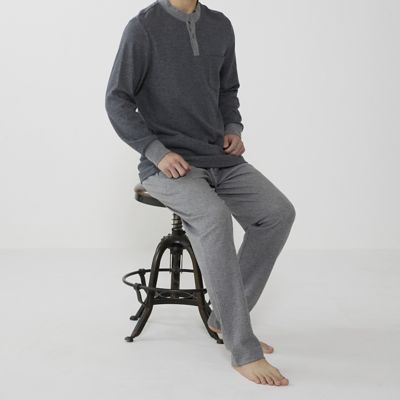 長袖ヘンリーネックシャツ　０５８０－２９－３１