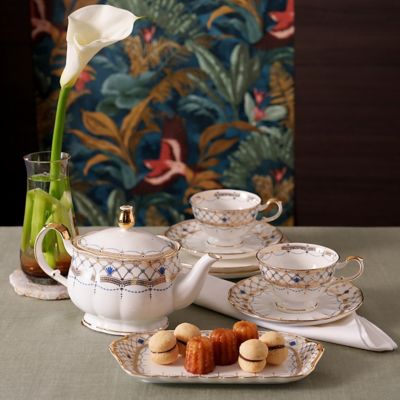 プリマドンナ スモールトレイ 23cm | NARUMI/ナルミ | 三越伊勢丹