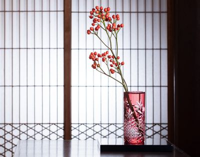 江戸切子 花瓶＜紅葉＞ | KAGAMI/カガミ | 三越伊勢丹オンラインストア