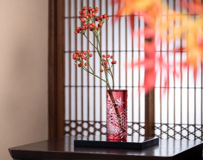 江戸切子 花瓶＜紅葉＞ | KAGAMI/カガミ | 三越伊勢丹オンラインストア