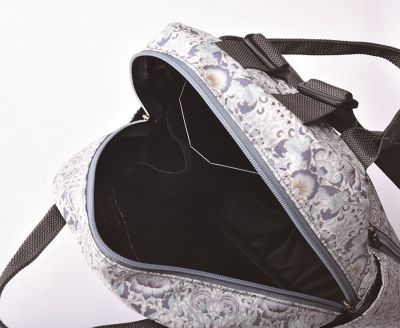 ★リュック　アイアンシＢＫ