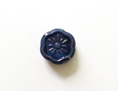 淡路瓦の針が磨ける針やすめ