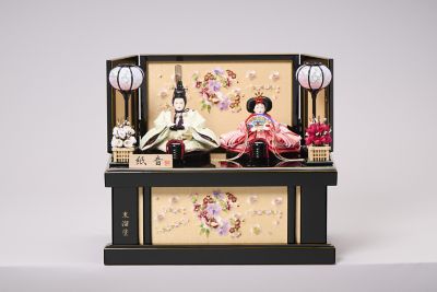 ＜恵翠＞【送料無料】【三越カタログＮｏ．１６】恵翠　衣裳着親王収納飾りセット