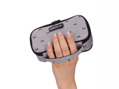 キキ　ハンディ・メイクドレッサー・ミニ　４ＷＰ－ＫＫ６０１（ＧＲＹ）