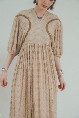 ｅｍｂｒｏｉｄｅｒｙ ｆｌｏｗｅｒ ｏｎｅ ｐｉｅｃｅ 三越伊勢丹オンラインストア 公式