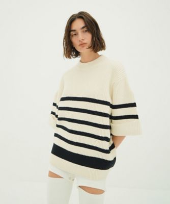新品タグ付き❣️wave sleeve knit top posing is hard but loved, loved making this sweater! wave pattern