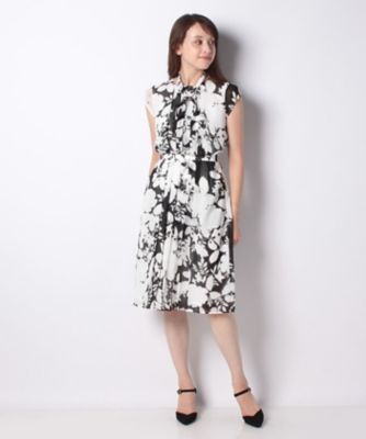 花柄プリント ７５デニールシフォンプリーツワンピース 三越伊勢丹オンラインストア 公式