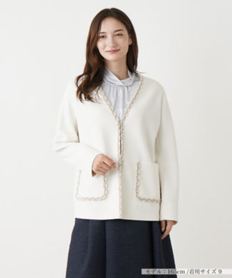 ＜Leilian (Women)＞Ｖネックノーカラージャケット【ＴＨＥ　ＮＥＷ】【Ｌｅｉｌｉａｎ　ＷＨＩＴＥ　ＬＡＢＥＬ】