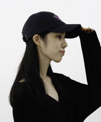 ＡＮＮＡ　ＳＵＩ　（アナ　スイ）バタフライ刺しゅう　ＣＡＰ
