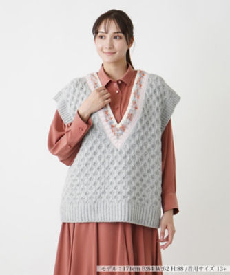 ＜Leilian plus house (Women/大きいサイズ)＞Ｖネックニットベスト【ＴＨＥ　ＮＥＷ】