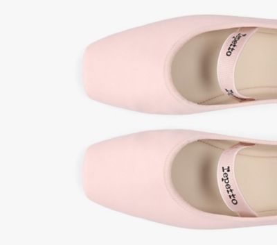 Ｂａｌｌｅｒｉｎｅｓ　Ｌｉｓｂｅｔｈ　５１２４２１５１２００