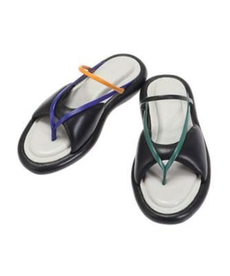 【予約商品】ＴＨＯＮＧ　ＦＬＡＴ　ＳＡＮＤＡＬ　５２２５３１８０１１０１