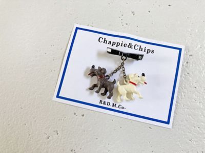 ＜R & D.M.Co-/OLDMAN’S TAILOR＞ブローチ　ＨＡＮＧＩＮＧ　ＴＥＲＲＩＥＲ　ＤＯＧ　ＢＲＯＯＣＨ